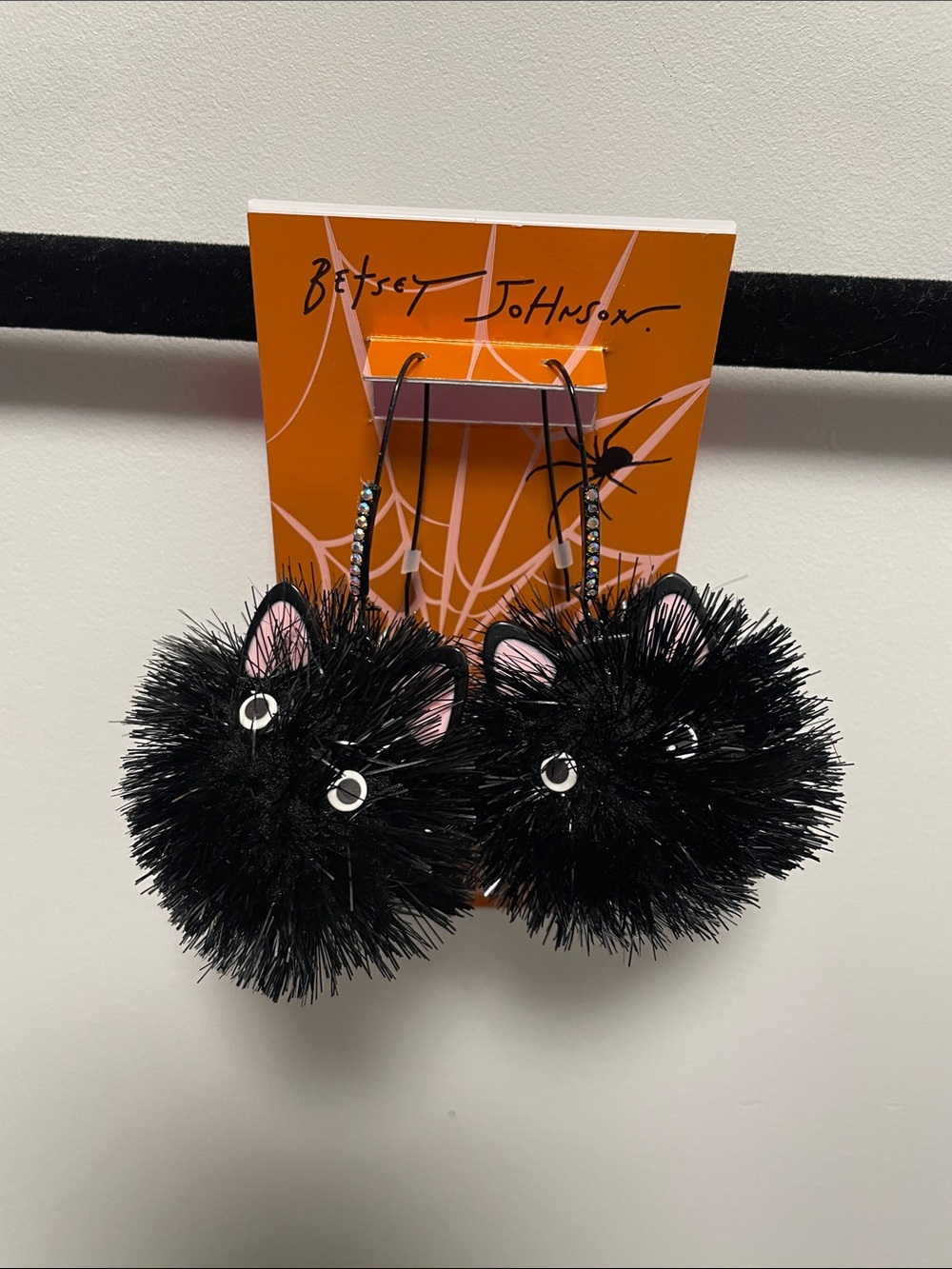 Betsey Johnson Adorable Black “Pom Pom” Cats with Rhinestone Drop Hoop Earrings